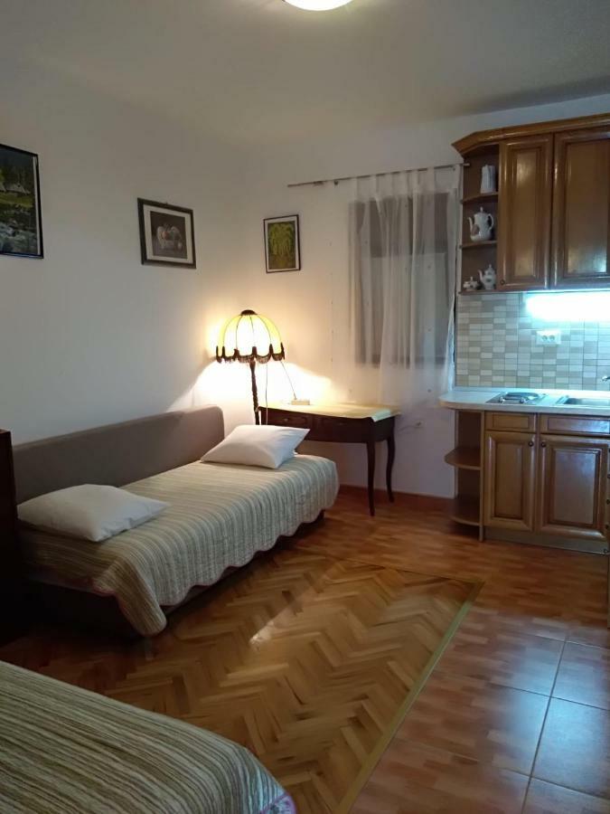 Apartmani Smiljana Makarska Eksteriør billede