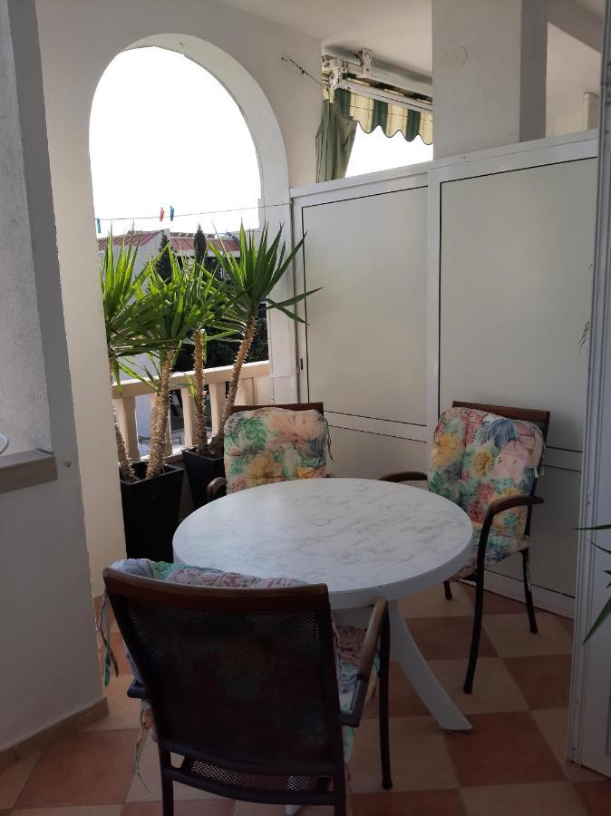 Apartmani Smiljana Makarska Eksteriør billede