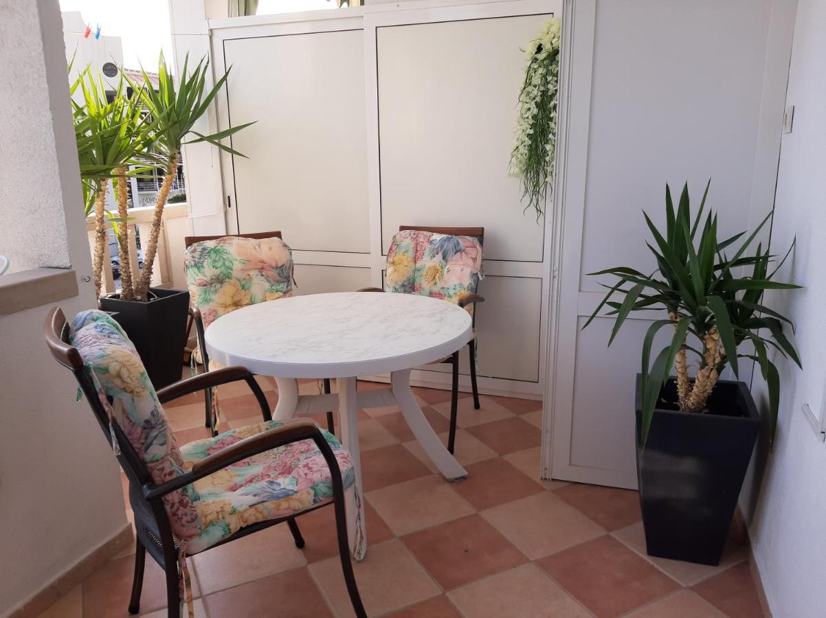 Apartmani Smiljana Makarska Eksteriør billede